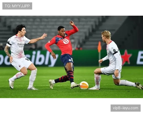 巴黎圣日耳曼客场战平里尔，状态回暖仍显乏力