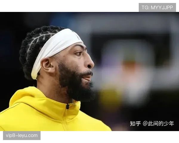 戴维斯进攻创造力爆发，持续提升球队竞争力